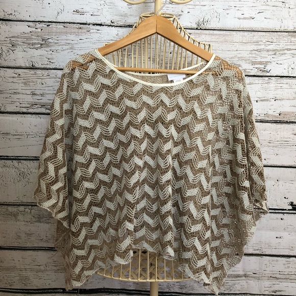 NY & Co knit white and beige poncho - Picture 1 of 5